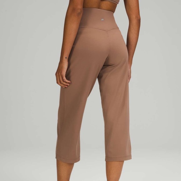 Lululemon Align Wide Leg Super-High-Rise Crop *23" - Picture 1 of 10